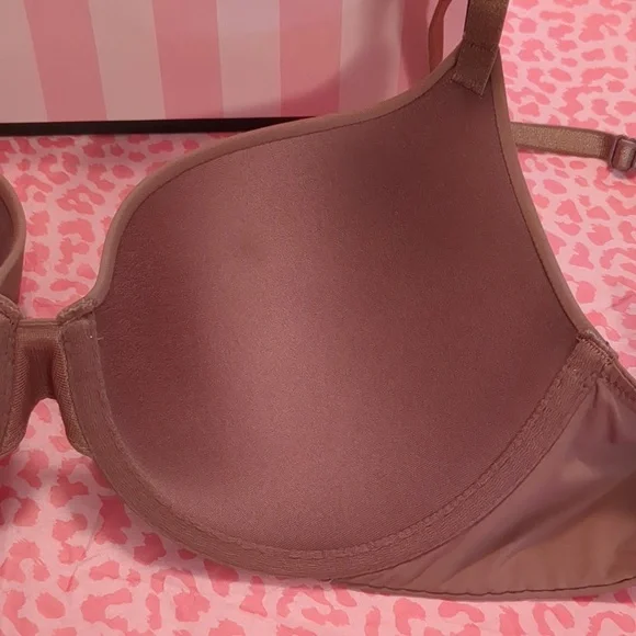 Victoria's Secret Convertible T-shirt Push-up Full Coverage Bra 32D - Picture 3 of 8